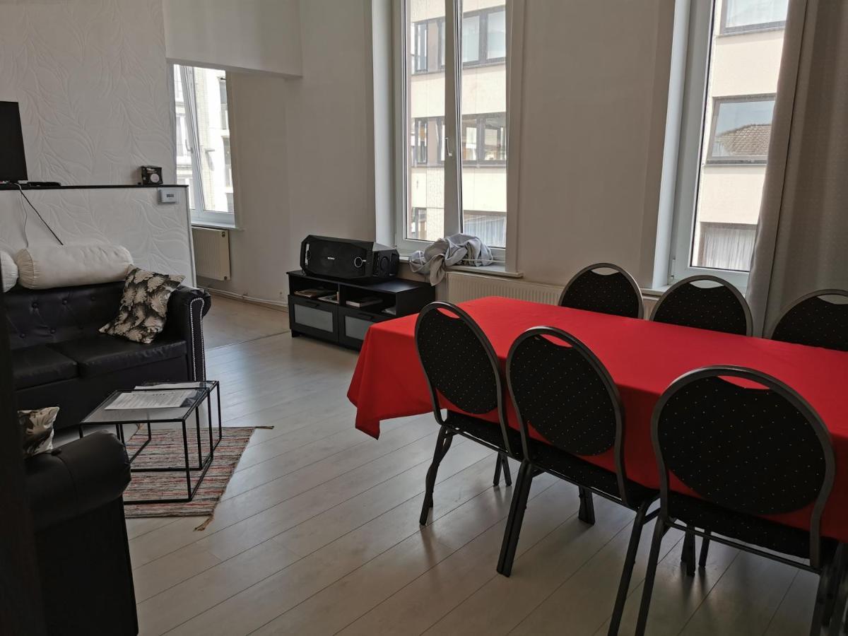 Ostend Backpackers Lodge Buitenkant foto